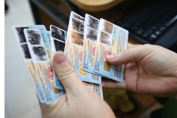 là giả cccd
